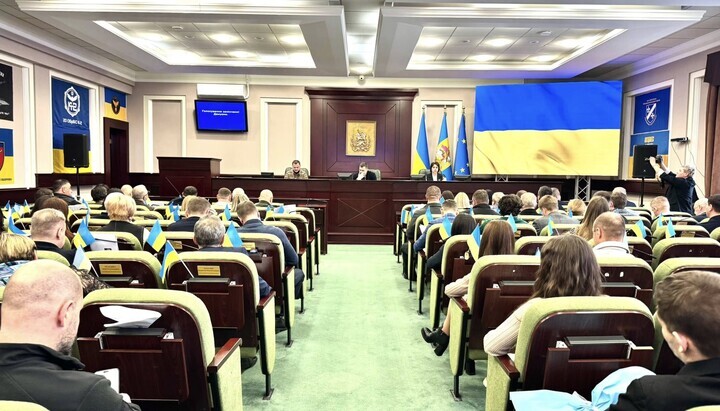 Κίεβο: Πιέσεις αρχών για τη μετάβαση των κοινοτήτων της UOC στην OCU